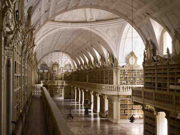 30 Bibliotecas con una arquitectura impresionante - 25
