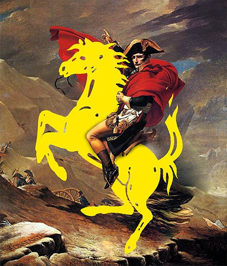 Vemos a un hombre con ropa del siglo 17 que alza su caballo amarillo  en las  patas de atrás