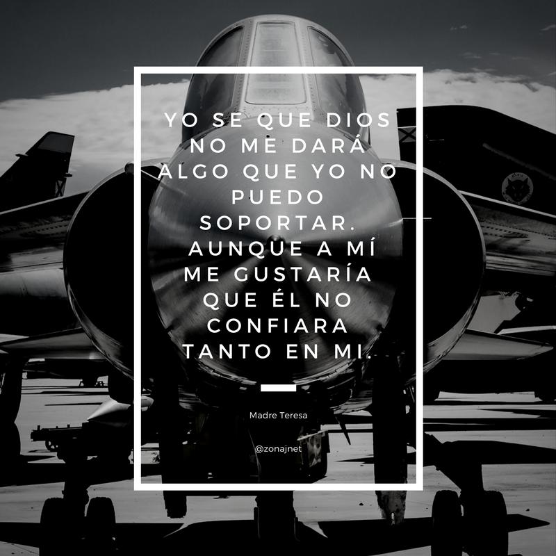 Vemos un avión  como fondo y un recuadro donde vemos un mensaje sobre lo que Dios da para soportar