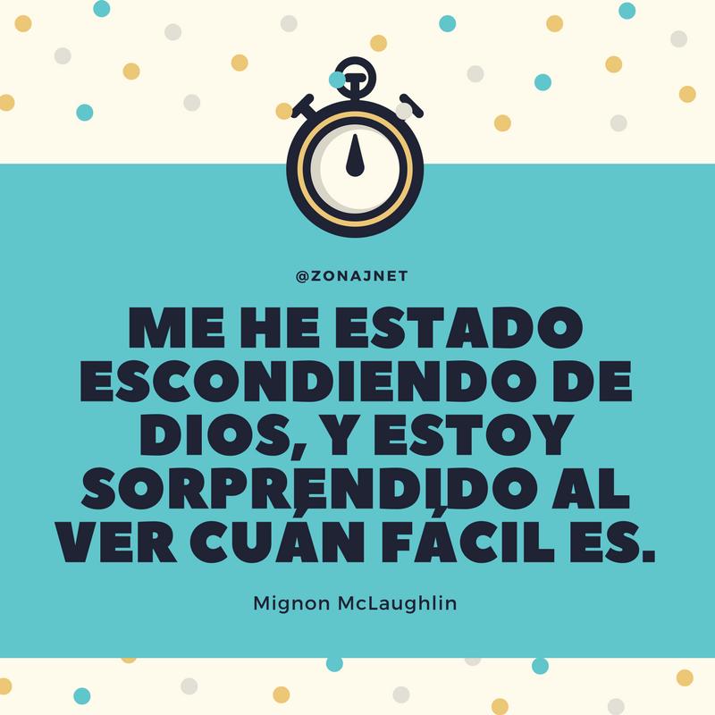 Tenemos puntos en colores y un fondo azul claro un cronometro y un mensaje en letras azules oscuras