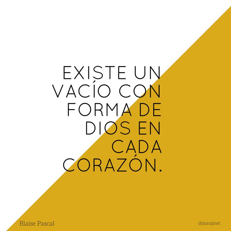 Vemos un cuadrado partido en dos uno en color blanco y el otro en amarillo y un mensaje dentro en letras negras