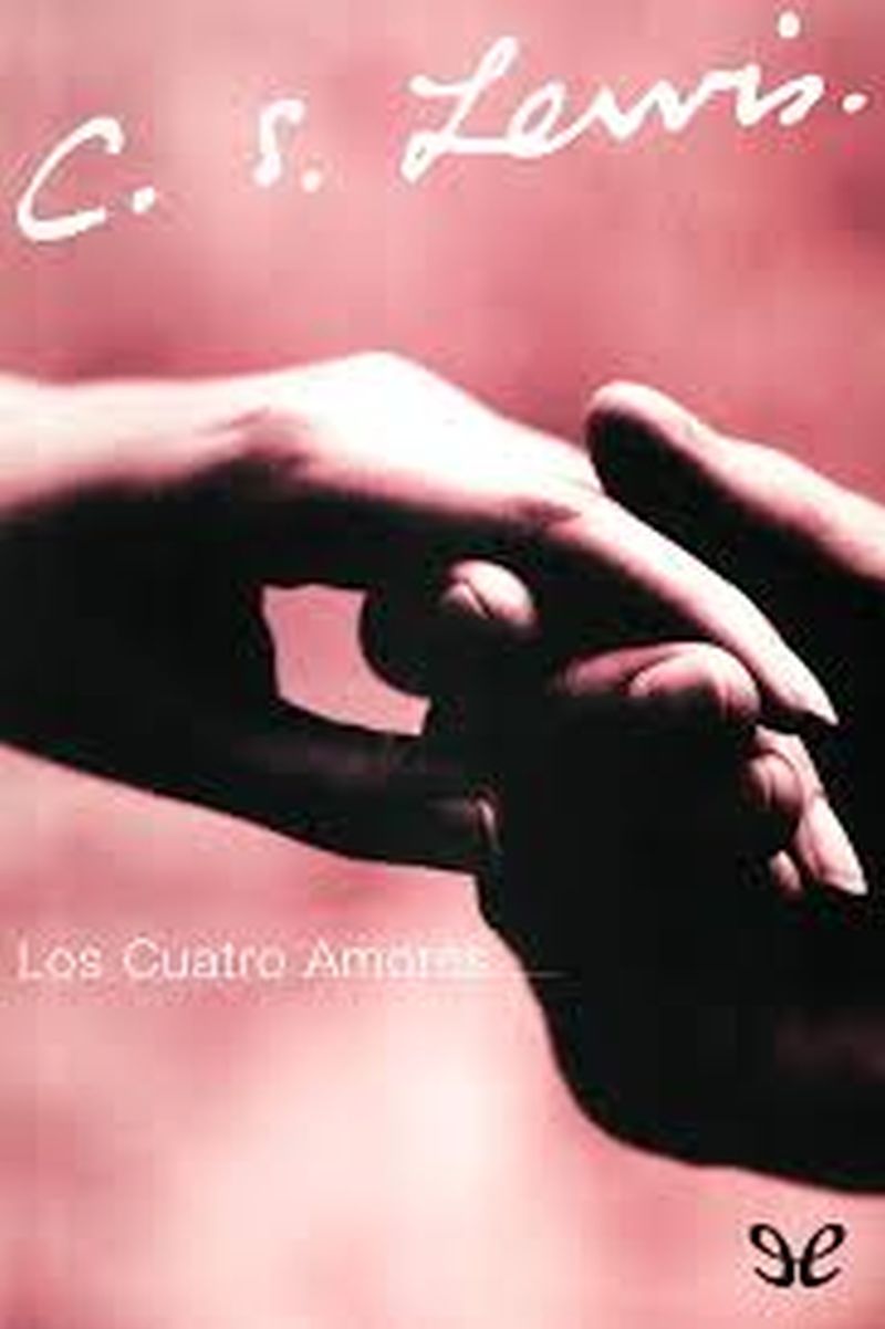 Hombre cogiendo la mano de una mujer