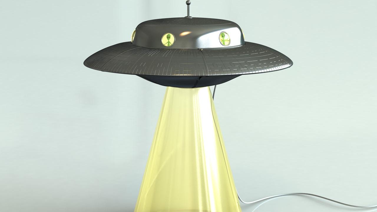 ¡La curiosa lámpara de abduccion alienigena es algo increible!